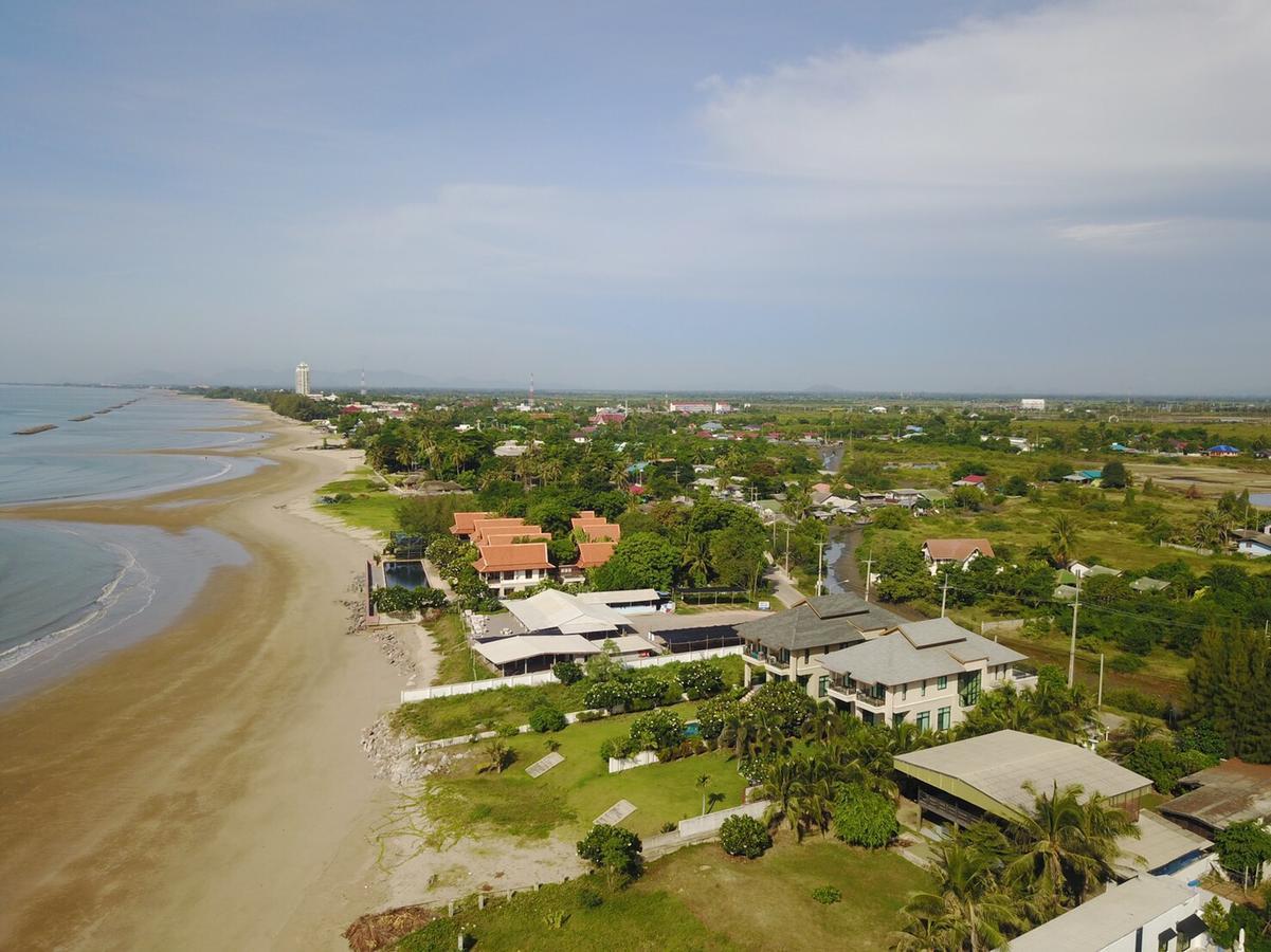 Loft Caravan Resort Haad Chao Samran Buitenkant foto