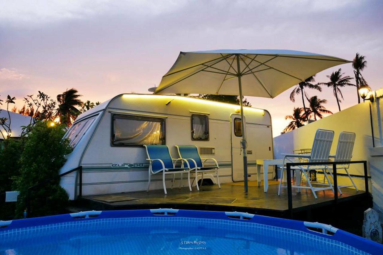 Loft Caravan Resort Haad Chao Samran Buitenkant foto